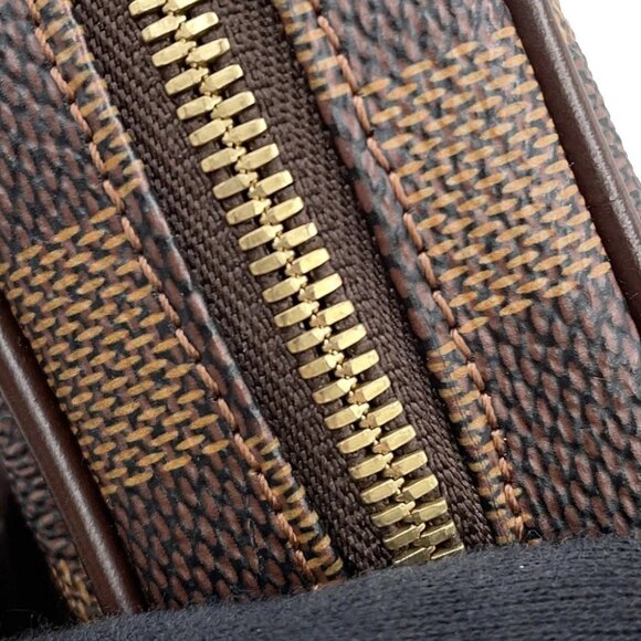 LOUIS VUITTON Etui / Okapi Size PM Damier Ebene Canvas Brown N61738 - Picture 5 of 16